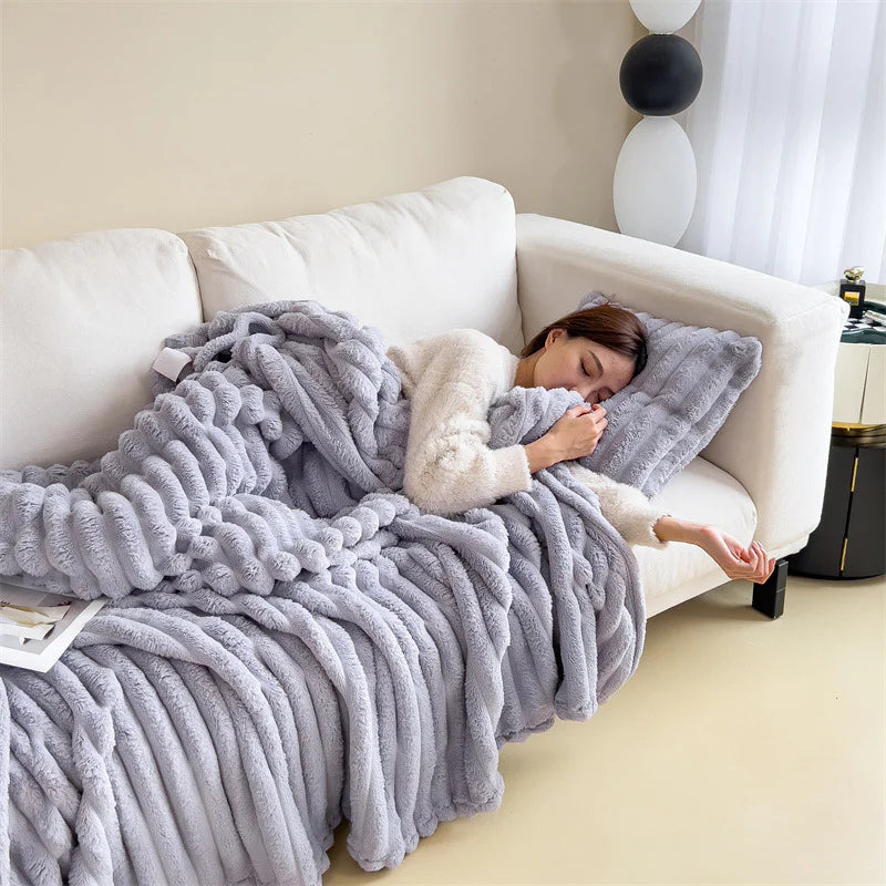 CozyBreeze™ Fleece Throw Blanket