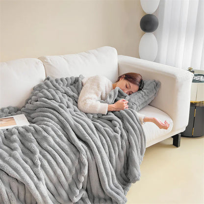 CozyBreeze™ Fleece Throw Blanket